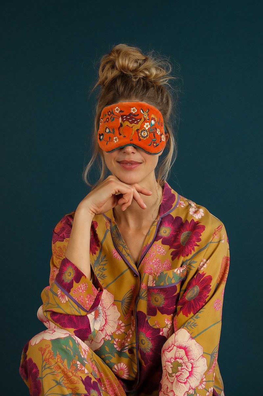 Women Powder | Lavender Velvet Eyemask Fawn In A Meadow