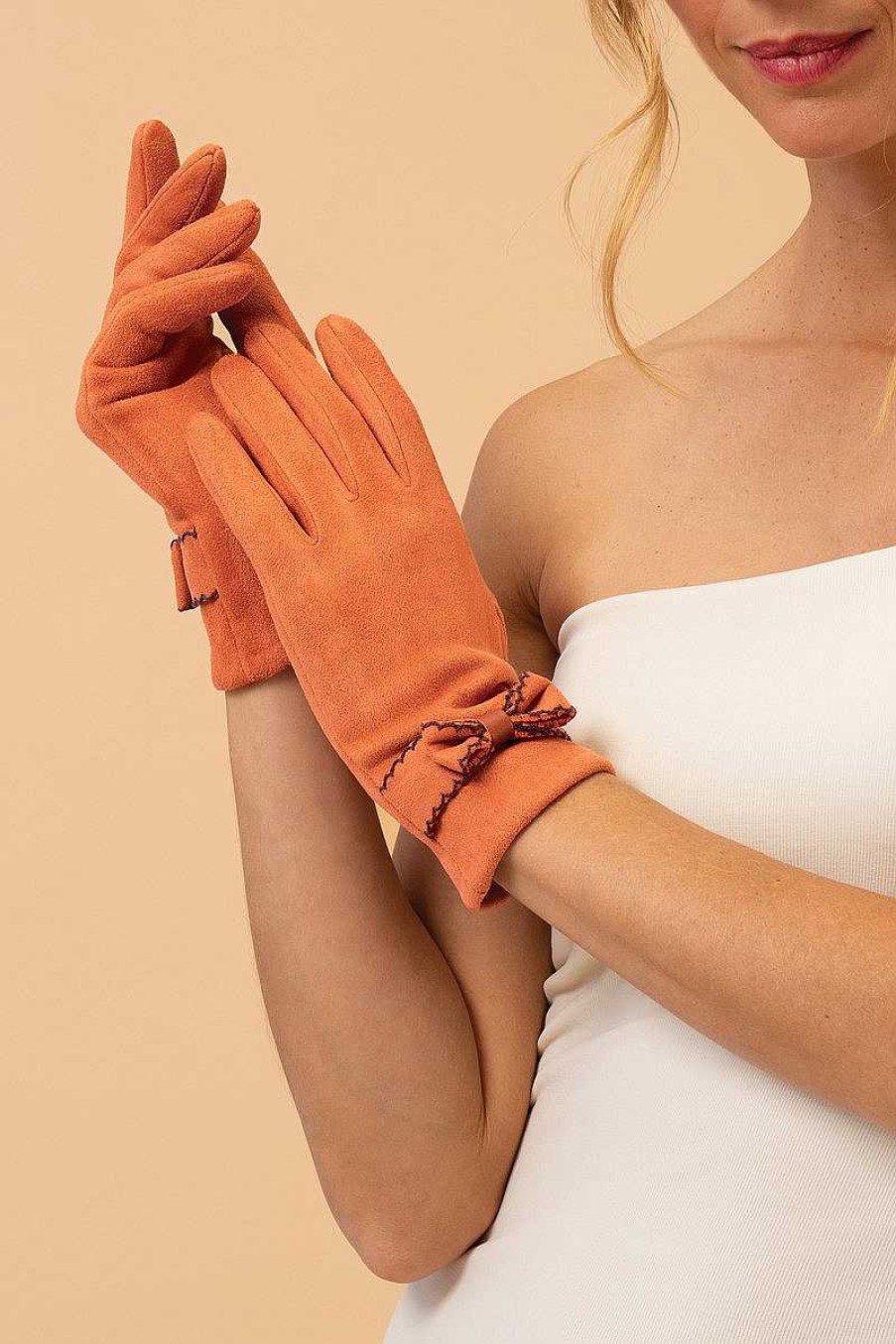 Women Powder | Fenella Gloves - Tangerine